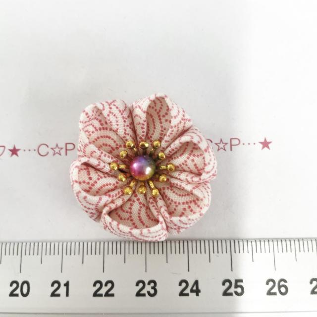 10*ハンドメイド♪つまみ細工風お花モチーフ 29 < 女性ファッション 10*ハンドメイド♪つまみ細工風お花モチーフ 29 < 女性ファッションの