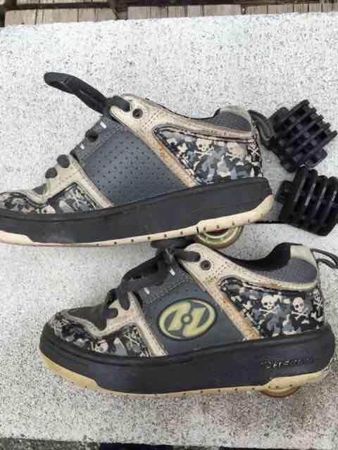 HEELYS q[[Y { XJ 2EB[19cm  LbY/xr[ 
