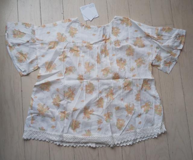 フリーサイズ★wordtrobe★花柄インド綿ブラウス★新品★送料無料 < 女性ファッション  フリーサイズ★wordtrobe★花柄インド綿ブラウス★新品★送料無料 < 女性ファッションの