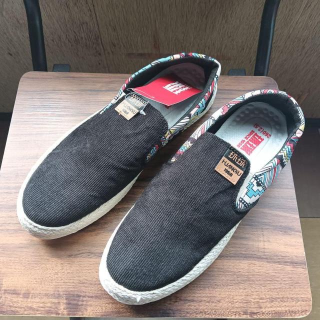 新品 26cm メンズ スリッポン ブラック シューズ 靴 男女兼用 < 男性ファッション  新品 26cm メンズ スリッポン ブラック シューズ 靴 男女兼用  < 男性ファッションの