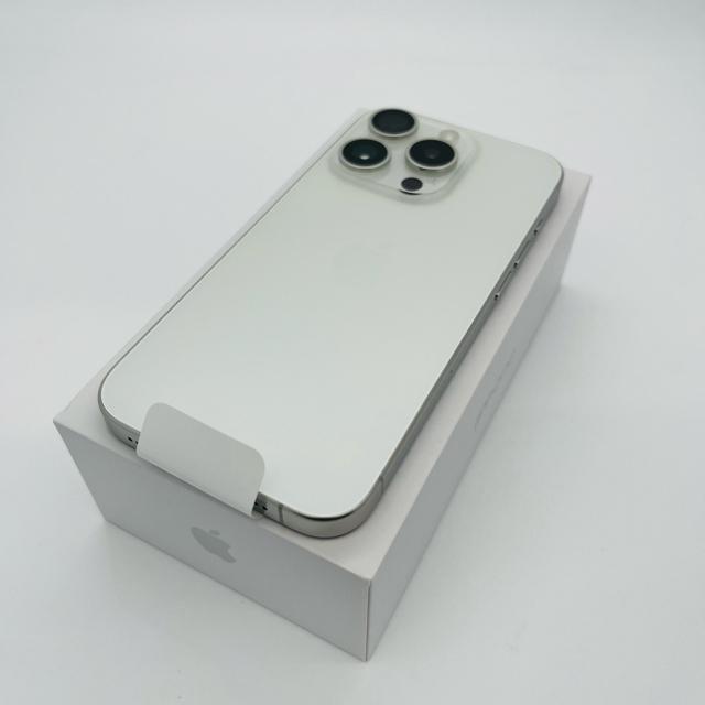 未使用 iPhone 15 Pro 128 GB SIMフリー ホワイト 本体 < 家電/AV 未使用 iPhone 15 Pro 128 GB SIMフリー ホワイト 本体 < 家電/AVの