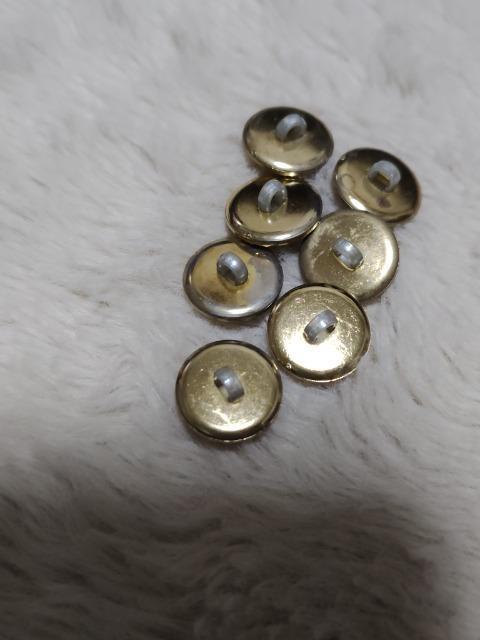 お洒落なミニボタン★7個セット★中古品です < ペット/手芸/園芸 お洒落なミニボタン★7個セット★中古品です < ペット/手芸/園芸の