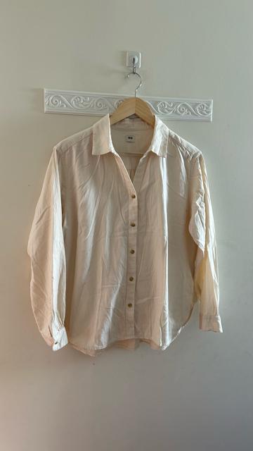 ユニクロ ソフトブラッシュドシャツ 長袖シャツ 長袖ブラウス オフホワイト L < ブランド ユニクロ ソフトブラッシュドシャツ 長袖シャツ 長袖ブラウス オフホワイト L < ブランドの