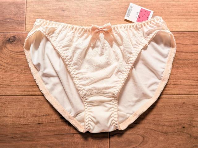 ���ʗX�ւɌ��著�������@�ߗށ@�@�@�@�@�@�@�@�@�@�@�@�@�@�@�@���f�B�[�X�V���[�c  �� �����t�@�b�V������ 