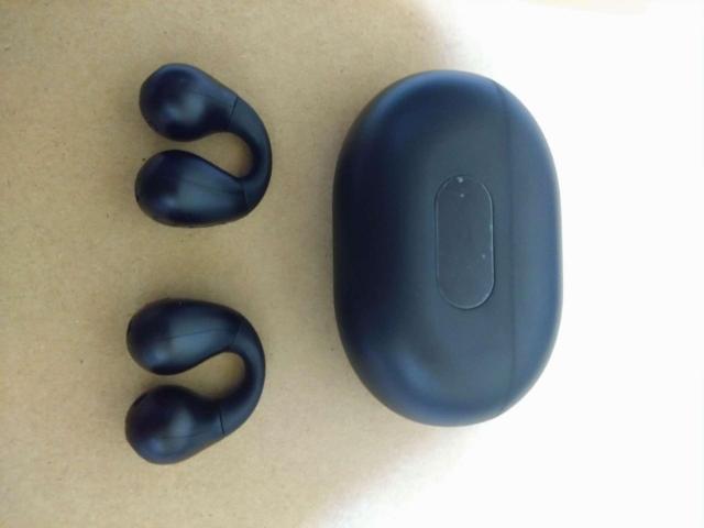 ワイヤレスイヤホン 充電ケース付き ブラック Bluetooth対応 < 家電/AV ワイヤレスイヤホン 充電ケース付き ブラック Bluetooth対応 < 家電/AVの