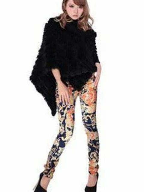 Rady☆クイーンスカーフ柄☆スキニーパンツ☆S☆ネイビー☆新品同様 < ブランド Rady☆クイーンスカーフ柄☆スキニーパンツ☆S☆ネイビー☆新品同様 < ブランドの