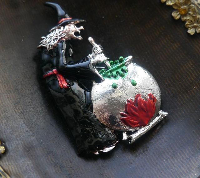 新品アンティーク調ハロウィン魔女ブローチ  ゴシック ホラー < 女性アクセサリー/時計  新品アンティーク調ハロウィン魔女ブローチ  ゴシック ホラー < 女性アクセサリー/時計の