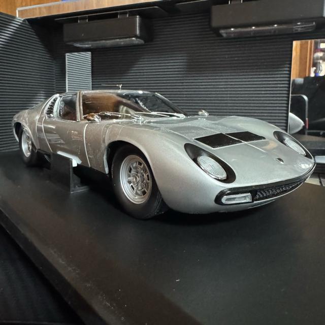 絶版未展示品 京商 1/18 ランボルギーニ ミウラ P400 SV シルバー < ホビー  絶版未展示品 京商 1/18 ランボルギーニ ミウラ P400 SV シルバー  < ホビーの