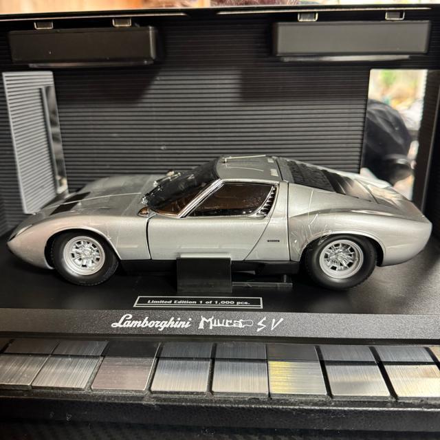 絶版未展示品 京商 1/18 ランボルギーニ ミウラ P400 SV シルバー < ホビー  絶版未展示品 京商 1/18 ランボルギーニ ミウラ P400 SV シルバー < ホビーの