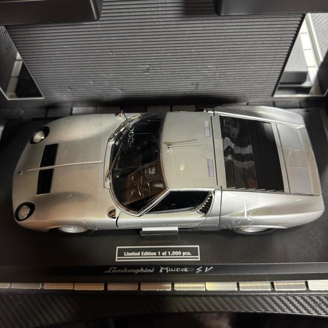 絶版未展示品 京商 1/18 ランボルギーニ ミウラ P400 SV シルバー < ホビー  絶版未展示品 京商 1/18 ランボルギーニ ミウラ P400 SV シルバー < ホビーの