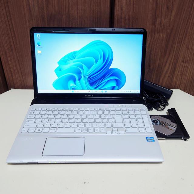 SONY VAIO Corei7 16GB SSD512GB u[C Windows11 Office2024 \j[  PC{/Ӌ@ 