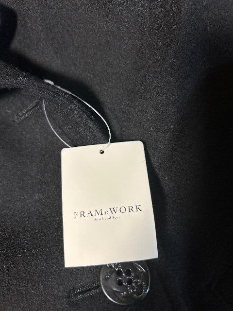 1.9万新品タグ付きSpick & Span★ウール55%メルトンPコート < ブランド  1.9万新品タグ付きSpick & Span★ウール55%メルトンPコート < ブランドの