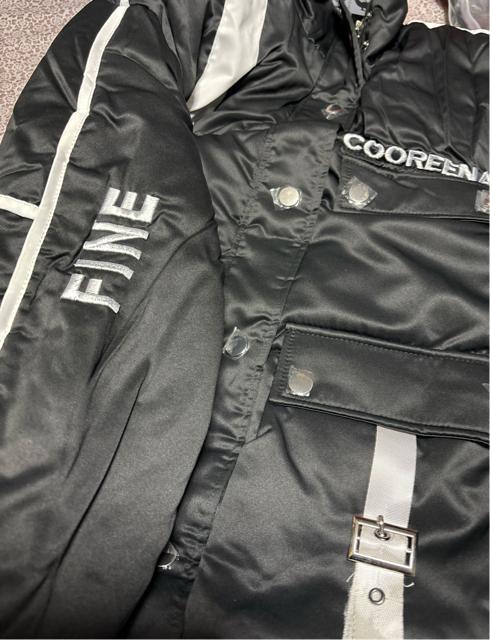 厚手 中綿 ひざ丈ジップジャケット コート アウター 刺繍英字柄 ブラック 大きいサイズ < 女性ファッション 厚手 中綿 ひざ丈ジップジャケット コート アウター 刺繍英字柄 ブラック 大きいサイズ < 女性ファッションの