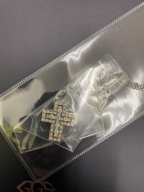 【新品未使用】鑑別書付 天然ダイヤモンド クロスネックレス K18WG 53cm ラウンドブリリアントカット < 女性アクセサリー/時計 【新品未使用】鑑別書付 天然ダイヤモンド クロスネックレス K18WG 53cm ラウンドブリリアントカット < 女性アクセサリー/時計の