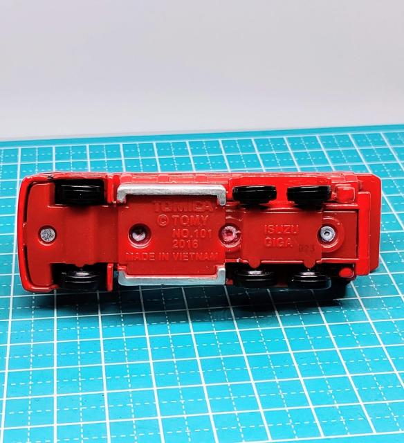 非売品トミカ いすゞ ギガ ダンプカー レッド 赤色 トミカ博限定 < ホビー 非売品トミカ いすゞ ギガ ダンプカー レッド 赤色 トミカ博限定 < ホビーの