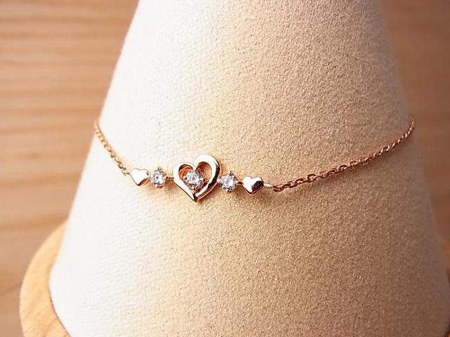 500円スタ【正規美品】canal 4℃(カナルヨンドシー) ハートモチーフ ブレスレット SILVER < ブランド 500円スタ【正規美品】canal 4℃(カナルヨンドシー) ハートモチーフ ブレスレット SILVER < ブランドの