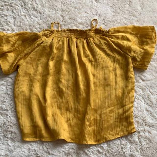 INGNI  オフショルダー Mサイズ < ブランド  INGNI  オフショルダー Mサイズ  < ブランドの