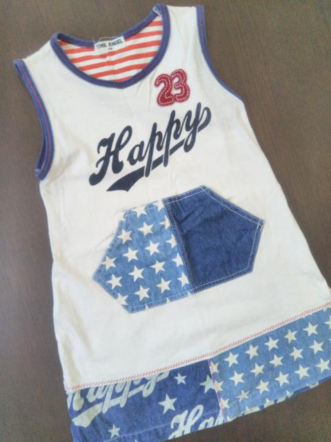 size110/星柄&ロゴ/可愛いワンピース// < キッズ/ベビー size110/星柄&ロゴ/可愛いワンピース// < キッズ/ベビーの