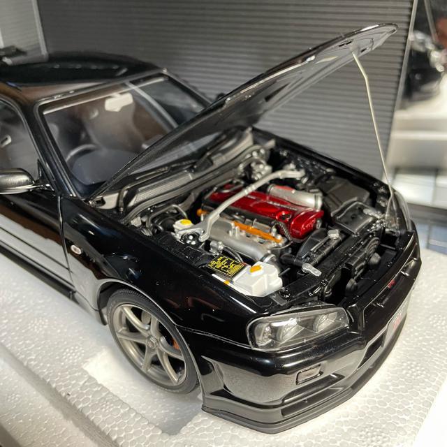 未展示品オートアート1/18スカイライン GT-R R34 V-SPEC II < ホビー  未展示品オートアート1/18スカイライン GT-R R34 V-SPEC II < ホビーの
