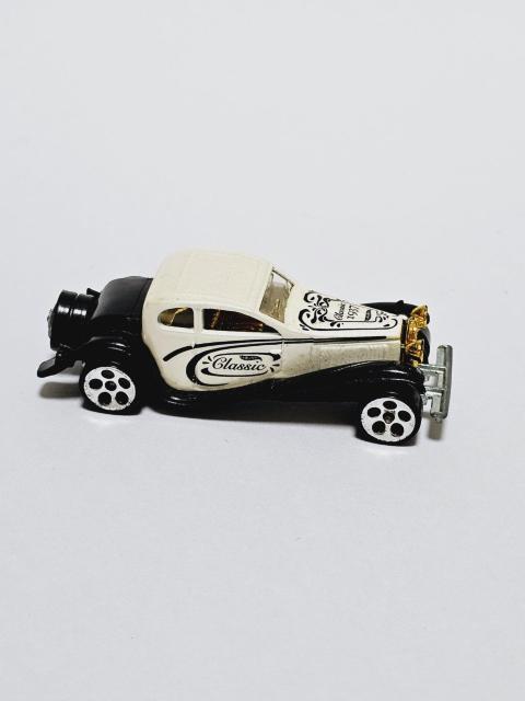 HOT WHEBLS zbgEB[ HW 2001 No.163/e37 Bugatti/37 uKbeB   zr[ 