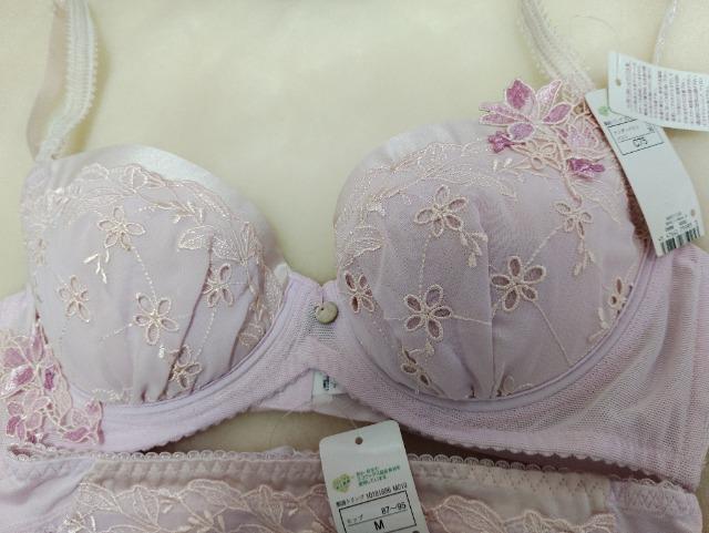 AX^C@Vi^Ot@C75lTCYZbg CgsN