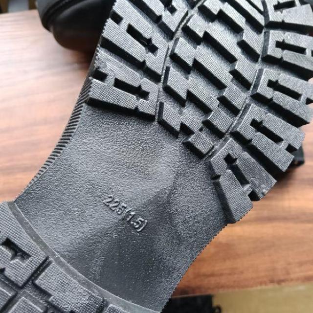 新品 22.5cm レディース ブーツ ブラック 厚底 シューズ ショートブーツ < 女性ファッション 新品 22.5cm レディース ブーツ ブラック 厚底 シューズ ショートブーツ < 女性ファッションの