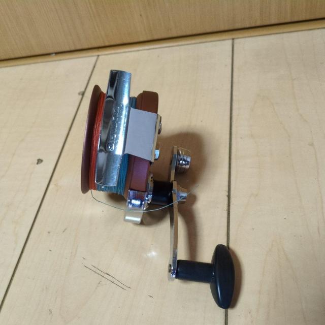 Olympic リール(カワハギ60C /NewミゼットNo.3チヌ) < レジャー/スポーツ Olympic リール(カワハギ60C /NewミゼットNo.3チヌ) < レジャー/スポーツの