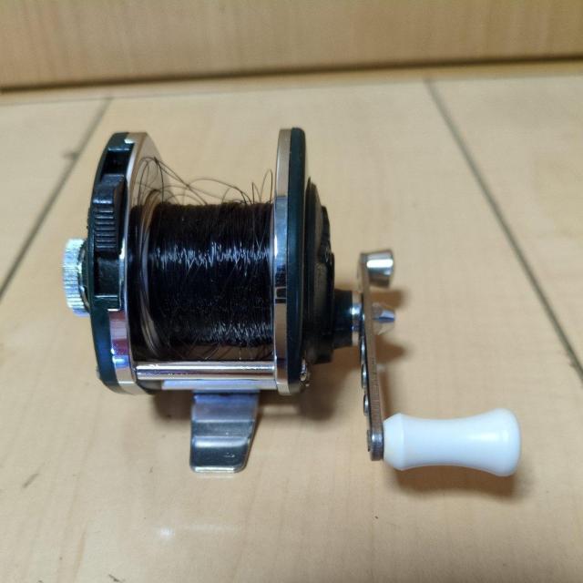 Olympic リール(カワハギ60C /NewミゼットNo.3チヌ) < レジャー/スポーツ Olympic リール(カワハギ60C /NewミゼットNo.3チヌ) < レジャー/スポーツの