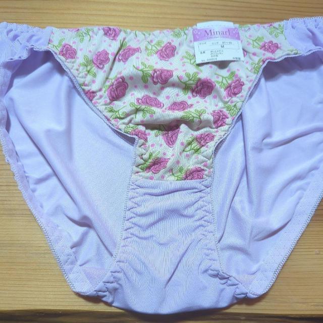 �V�i�ߗ� ���F�ԕ� �M  �� �����t�@�b�V������ 