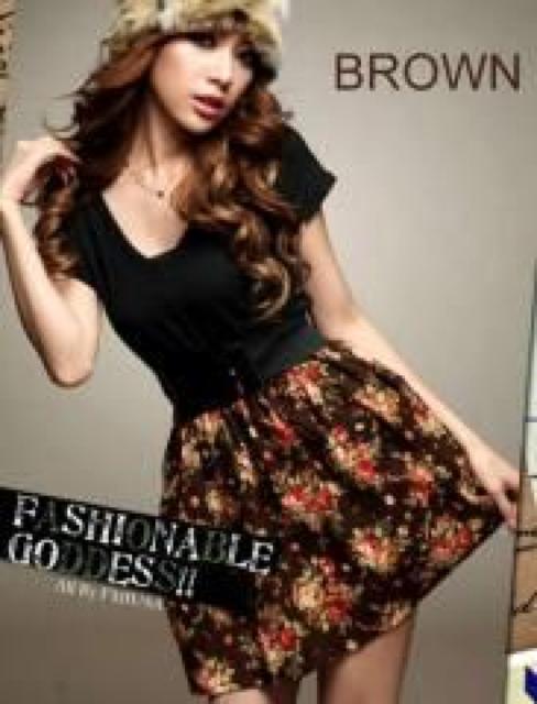 可愛い 大人の女性演出♪ハイウエスト 切替えレトロ花柄ワンピ < 女性ファッション  可愛い 大人の女性演出♪ハイウエスト 切替えレトロ花柄ワンピ  < 女性ファッションの