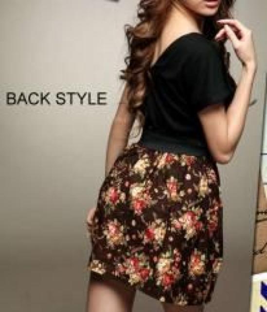 可愛い 大人の女性演出♪ハイウエスト 切替えレトロ花柄ワンピ < 女性ファッション  可愛い 大人の女性演出♪ハイウエスト 切替えレトロ花柄ワンピ < 女性ファッションの