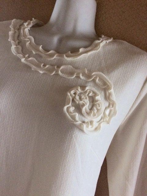 【美品】セレクト◆日本製◆上質フリルストレッチカットソー < 女性ファッション  【美品】セレクト◆日本製◆上質フリルストレッチカットソー < 女性ファッションの