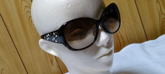 正規レア ジミーチュウ ロックスター ミックススパイクスターサングラス 茶×ゴールドロゴ★ グラマラスナイトスターアート 付属有 < ブランド 正規レア ジミーチュウ ロックスター ミックススパイクスターサングラス 茶×ゴールドロゴ★ グラマラスナイトスターアート 付属有 < ブランドの