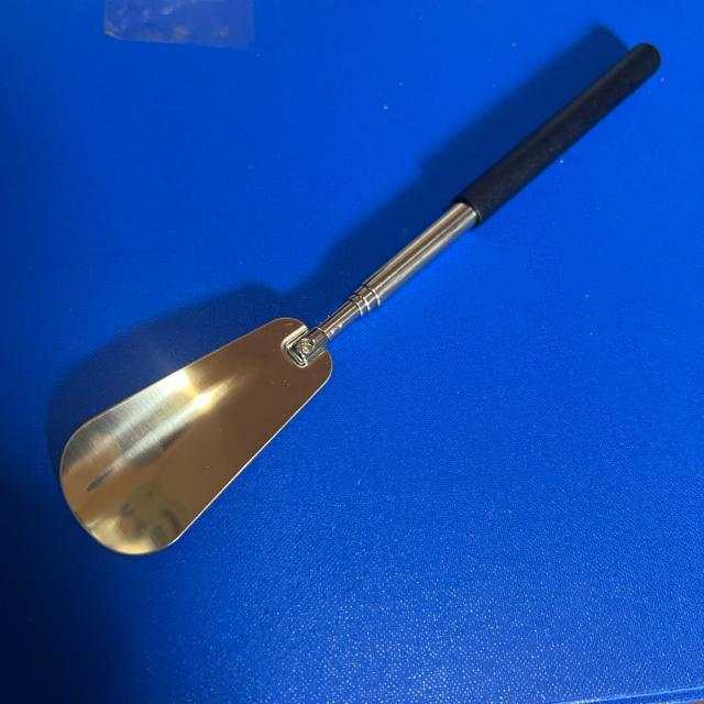 新品 伸縮靴べら 約61p伸びる < インテリア/ライフ  新品 伸縮靴べら 約61p伸びる  < インテリア/ライフの