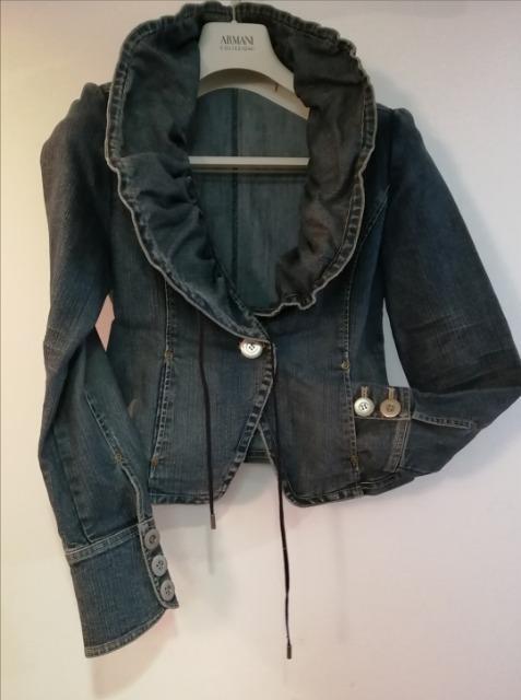 Gジャン、ジーンズジャケット特価★ ジャケット極美品ショート丈足長効果抜群ポケット便利定番カラー大活躍人気ポケット付き小顔効果 < 女性ファッション  Gジャン、ジーンズジャケット特価★ ジャケット極美品ショート丈足長効果抜群ポケット便利定番カラー大活躍人気ポケット付き小顔効果 < 女性ファッションの