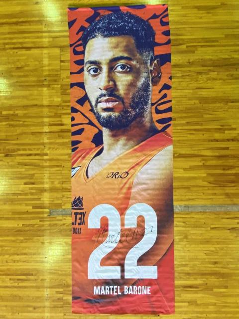 #22 �o���[�� �}�[�e���I�� ���M�T�C������o�i�[ 