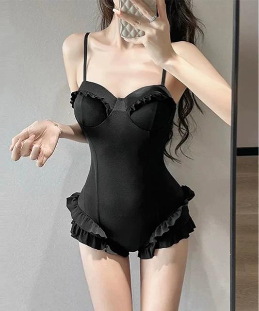 送料無料 新品 カバーアップトップス付き ワンピース水着 < 女性ファッション  送料無料 新品 カバーアップトップス付き ワンピース水着 < 女性ファッションの