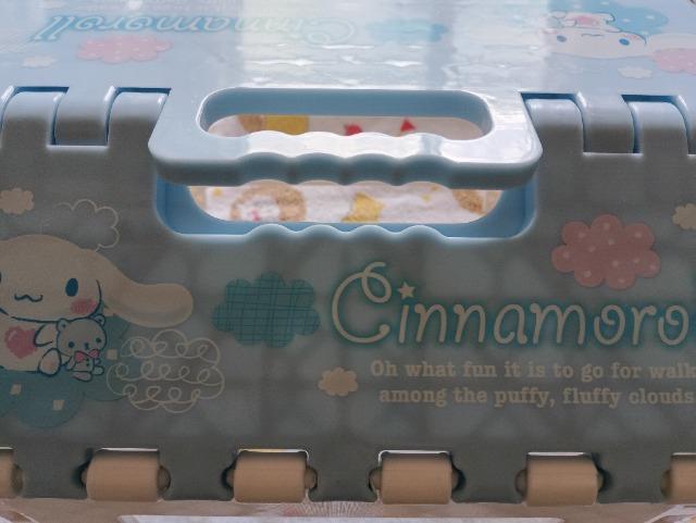 シナモロールの折り畳み椅子、未使用品 < インテリア/ライフ  シナモロールの折り畳み椅子、未使用品 < インテリア/ライフの