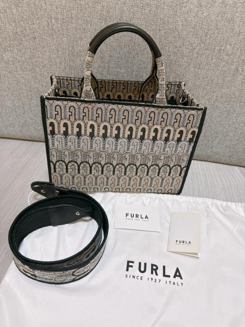 FURLA �g�[�g�o�b�O  �� �u�����h�� 