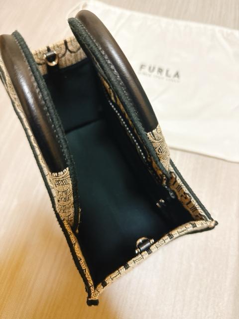 FURLA �g�[�g�o�b�O �� �u�����h�� 