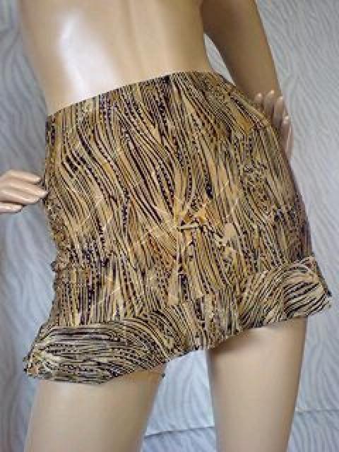 激エロッ(*^ー^)幾何学柄&マイクロミニスカセットアップ < 女性ファッション  激エロッ(*^ー^)幾何学柄&マイクロミニスカセットアップ < 女性ファッションの