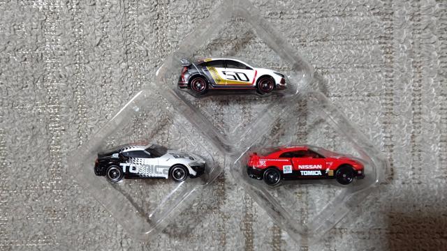 50周年記念 シビック タイプR GR スープラ スカイライン R 35 GT-R < ホビー 50周年記念 シビック タイプR GR スープラ スカイライン R 35 GT-R < ホビーの