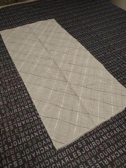 レトロ(Q5528)約85cm幅×約0.37m・ポリエステルのプリント生地 < ペット/手芸/園芸 レトロ(Q5528)約85cm幅×約0.37m・ポリエステルのプリント生地 < ペット/手芸/園芸の