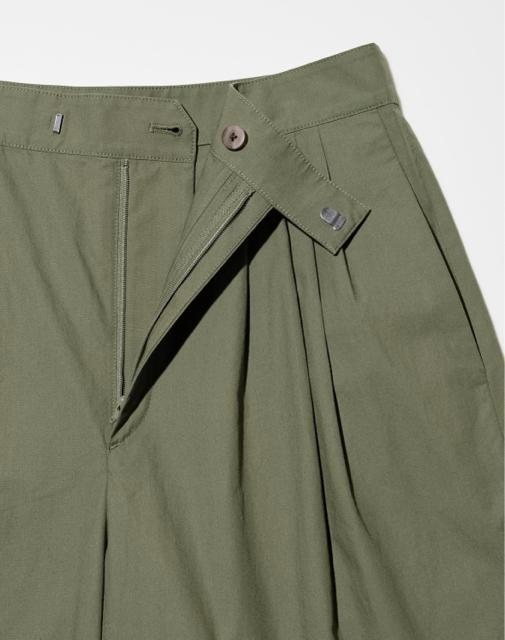 UNIQLO:C(jNV[)Rbgo[pc61  uh 