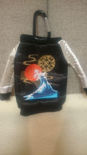 未使用 レア!スカジャン型ポーチ 黒 和風 和柄 多目的品! < 女性ファッション 未使用 レア!スカジャン型ポーチ 黒 和風 和柄 多目的品! < 女性ファッションの