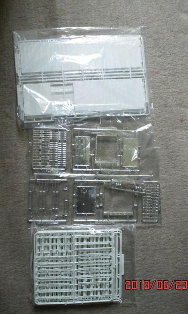 1/32スケール ヘビーフレイト用の箱のジャンク品 < ホビー  1/32スケール ヘビーフレイト用の箱のジャンク品  < ホビーの