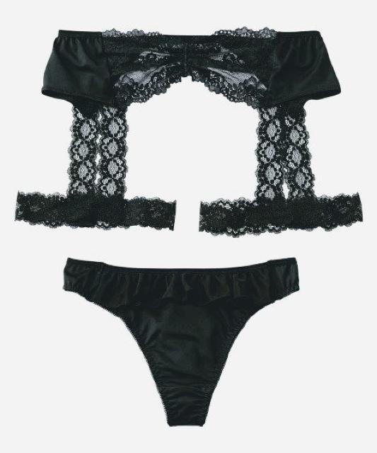 3Lサイズ光沢ツルサラ素材Tバックショーツ&ガーター風ベルト!セット!セクシーに決めて! < 女性ファッション  3Lサイズ光沢ツルサラ素材Tバックショーツ&ガーター風ベルト!セット!セクシーに決めて! < 女性ファッションの