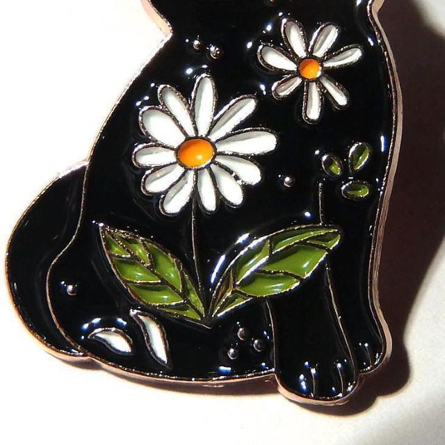 猫 ネコ ねこ キャット 花柄 ピンバッジ バッジ ピンズ ラペルピン ブローチ < 女性アクセサリー/時計  猫 ネコ ねこ キャット 花柄 ピンバッジ バッジ ピンズ ラペルピン ブローチ < 女性アクセサリー/時計の