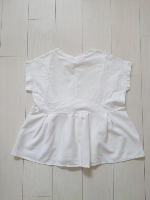 異素材切り替えフレンチスリーブフレアトップス ホワイト M < 女性ファッション  異素材切り替えフレンチスリーブフレアトップス ホワイト M < 女性ファッションの