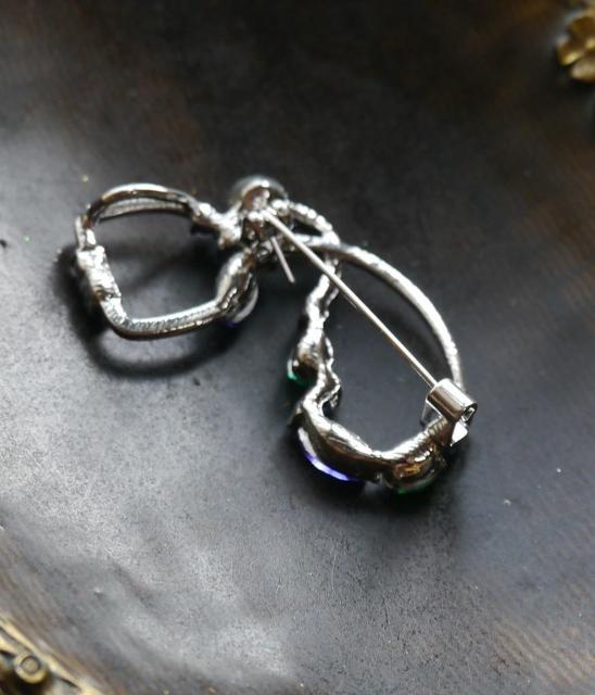 新品アンティーク調キラキラストーン聴診器ブローチ 医師 看護師 医療従事者 ペンダントトップにも  ヴィンテージ風 ヴィクトリアン < 女性アクセサリー/時計  新品アンティーク調キラキラストーン聴診器ブローチ 医師 看護師 医療従事者 ペンダントトップにも  ヴィンテージ風 ヴィクトリアン < 女性アクセサリー/時計の